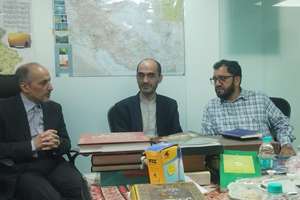 «فارسی» میراث تمدنی شرق تا غرب آسیا است